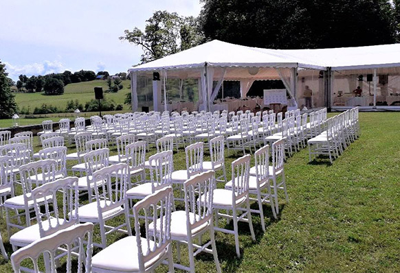 Fabrication de bâches pour mariages et événements privés en Dordogne